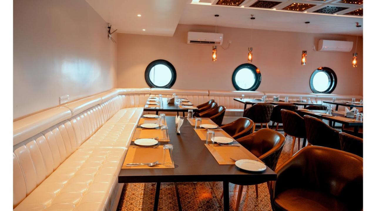 Hotel Dc Star Tarapith Extérieur photo