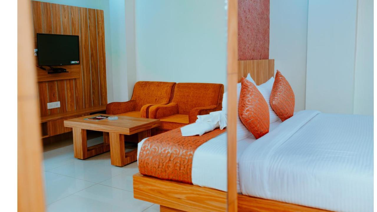 Hotel Dc Star Tarapith Extérieur photo