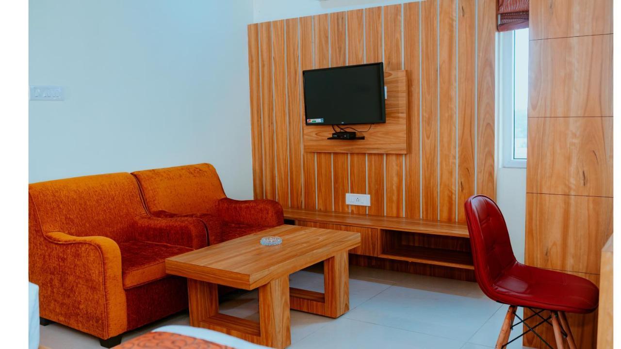 Hotel Dc Star Tarapith Extérieur photo