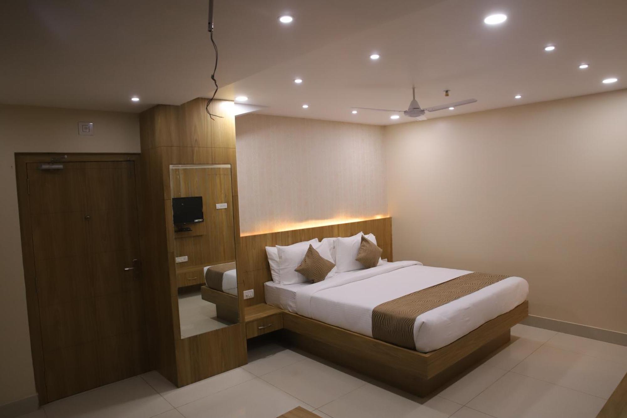 Hotel Dc Star Tarapith Extérieur photo